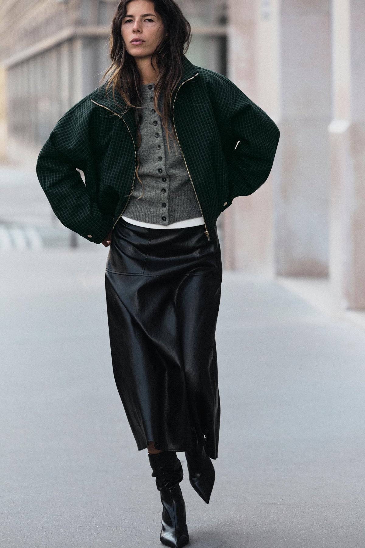 Brae Bomber