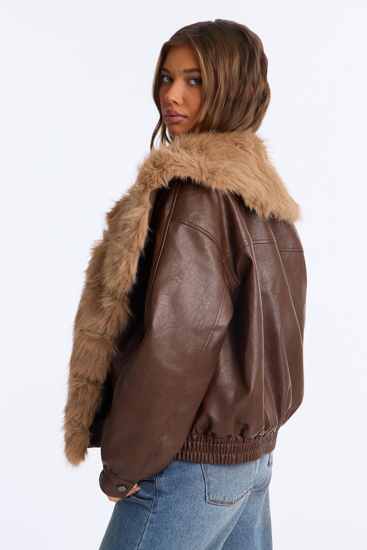 Rivo Bomber